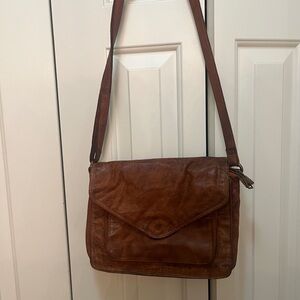 Amazon Essentials Brown Crossbody Bag